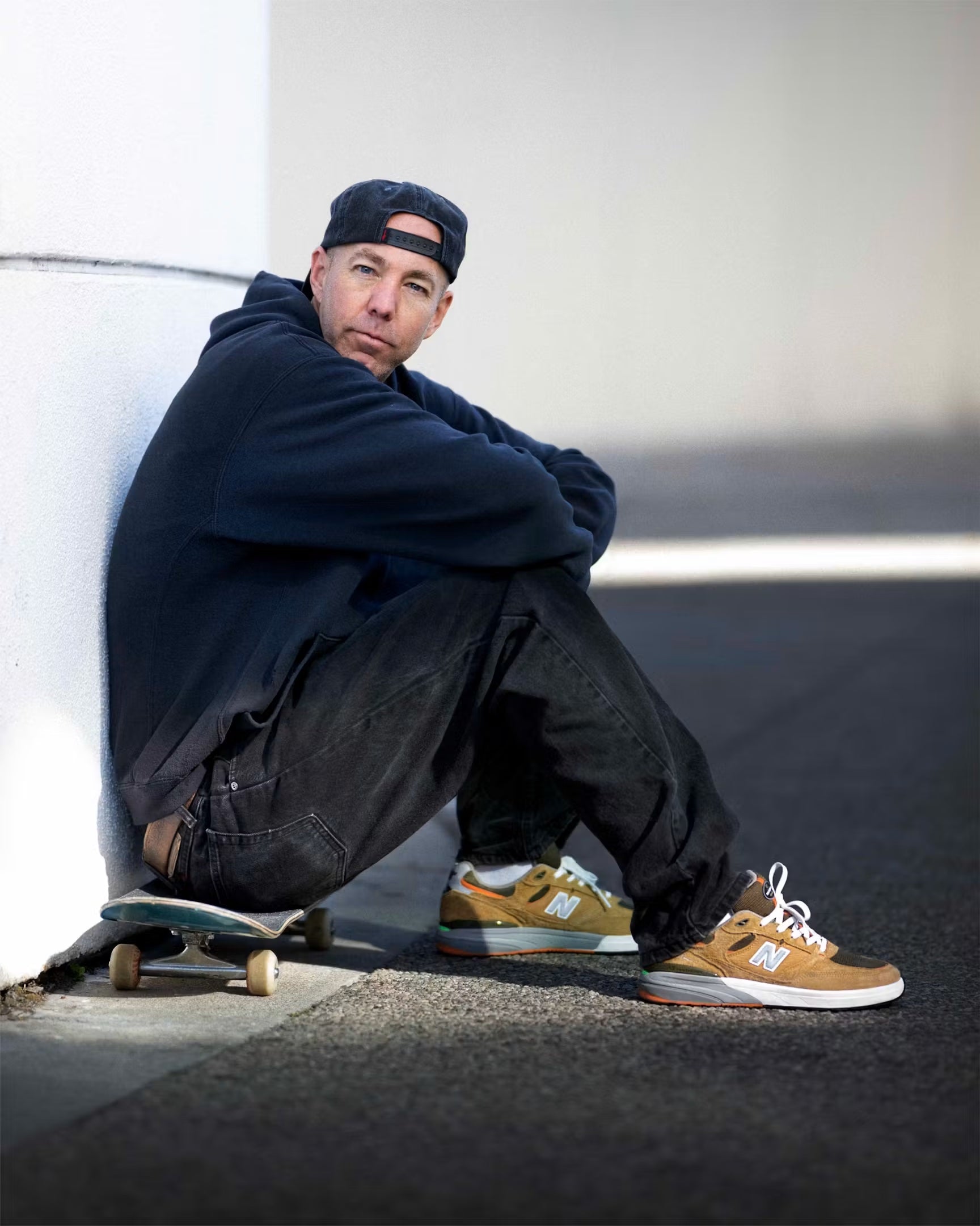 1744378759-new-balance-andrew-