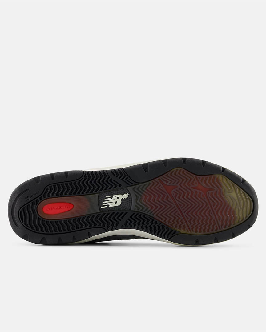 Souliers Numeric 933 Reynolds - Dark Grey/White