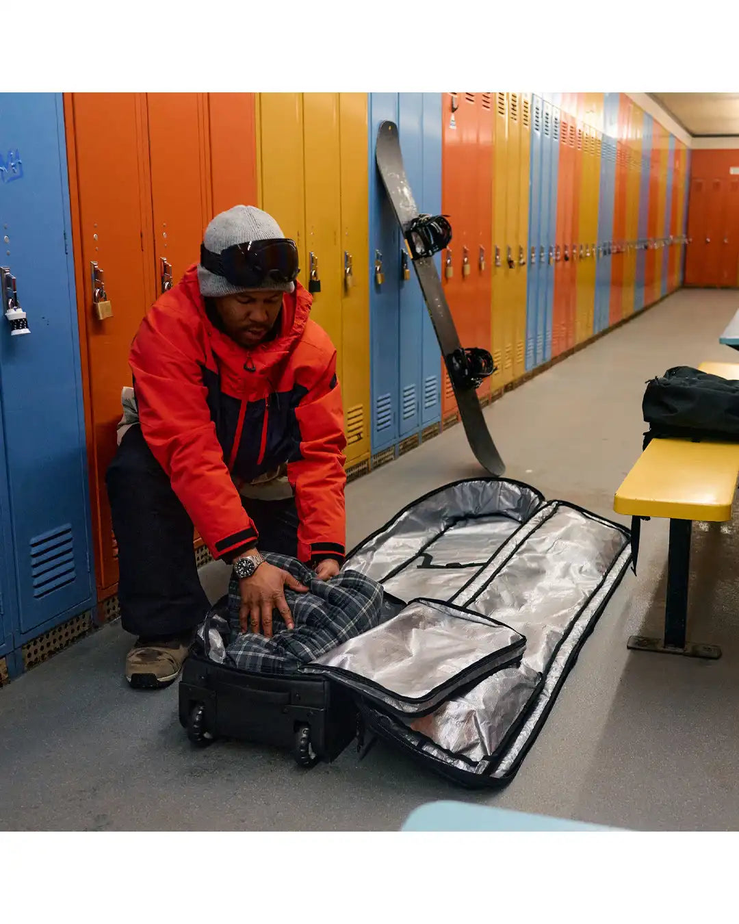 Low Roller Snowboard Bag - Mayhem Griffin