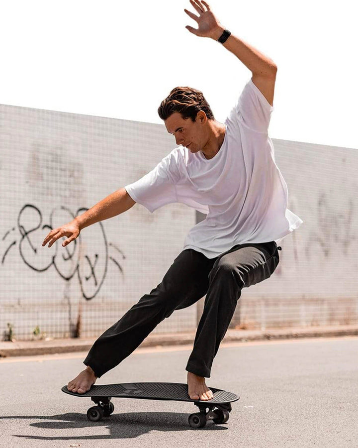 Surf the Streets: Why Surfskates Are Taking Over
