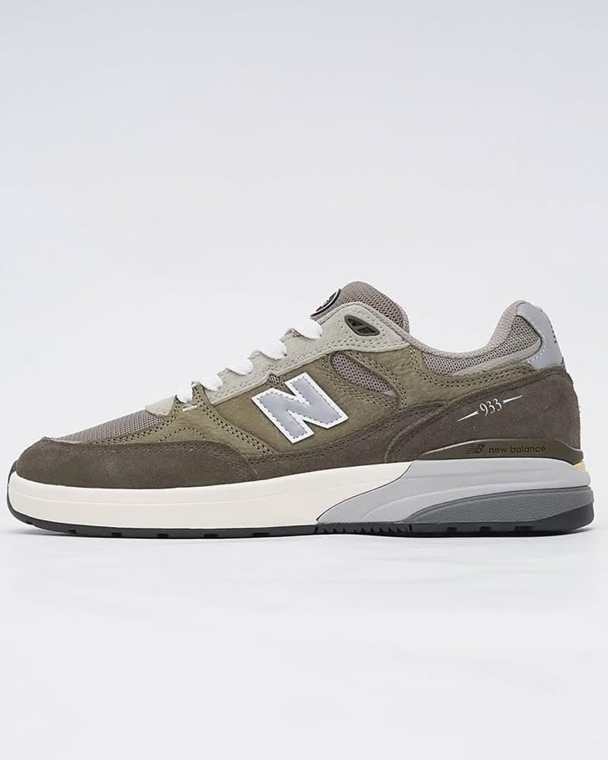 Numeric 933 Reynolds Shoes - Dark Olive/Light Olive