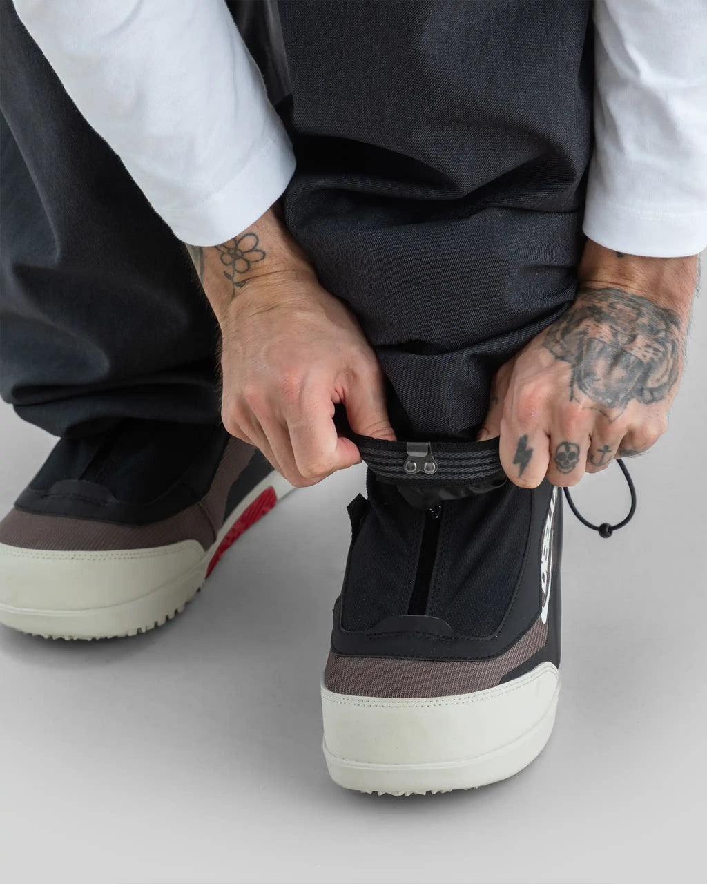 BEYOND MEDALS Park Denim 2L Snow Pants - Black – view 13