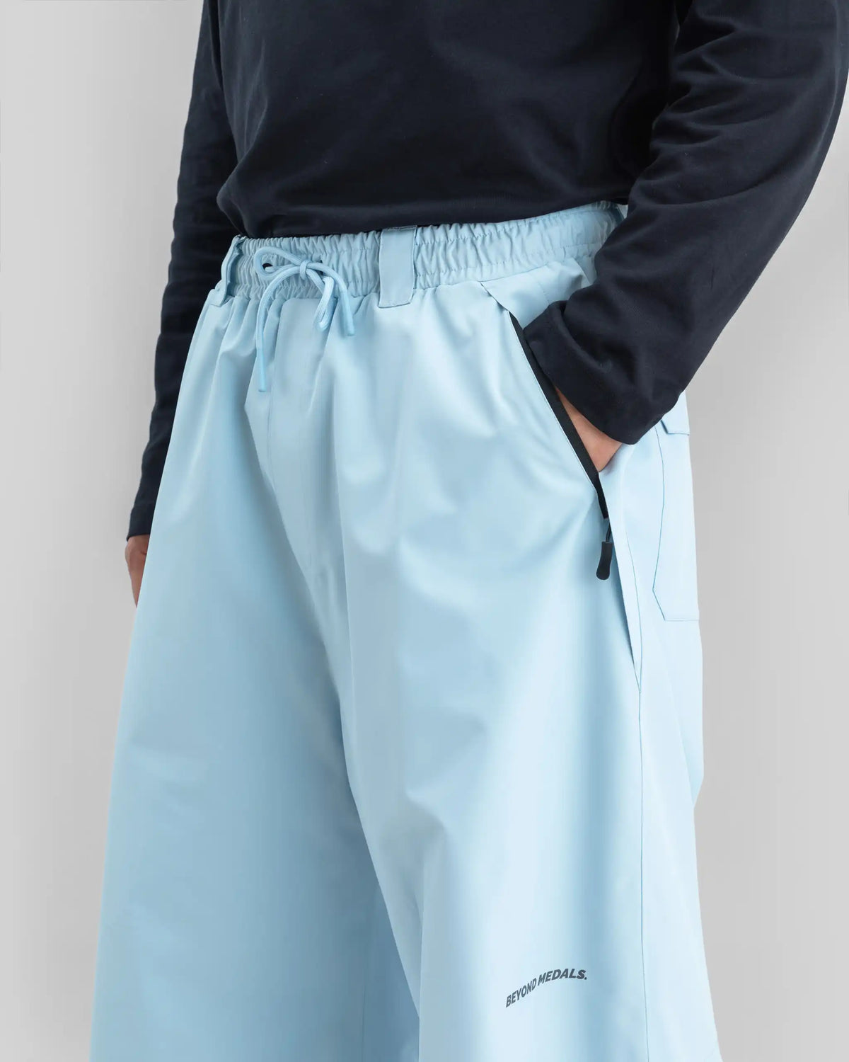 BEYOND MEDALS Park 2L Snow Pants - Dark Green – view 10