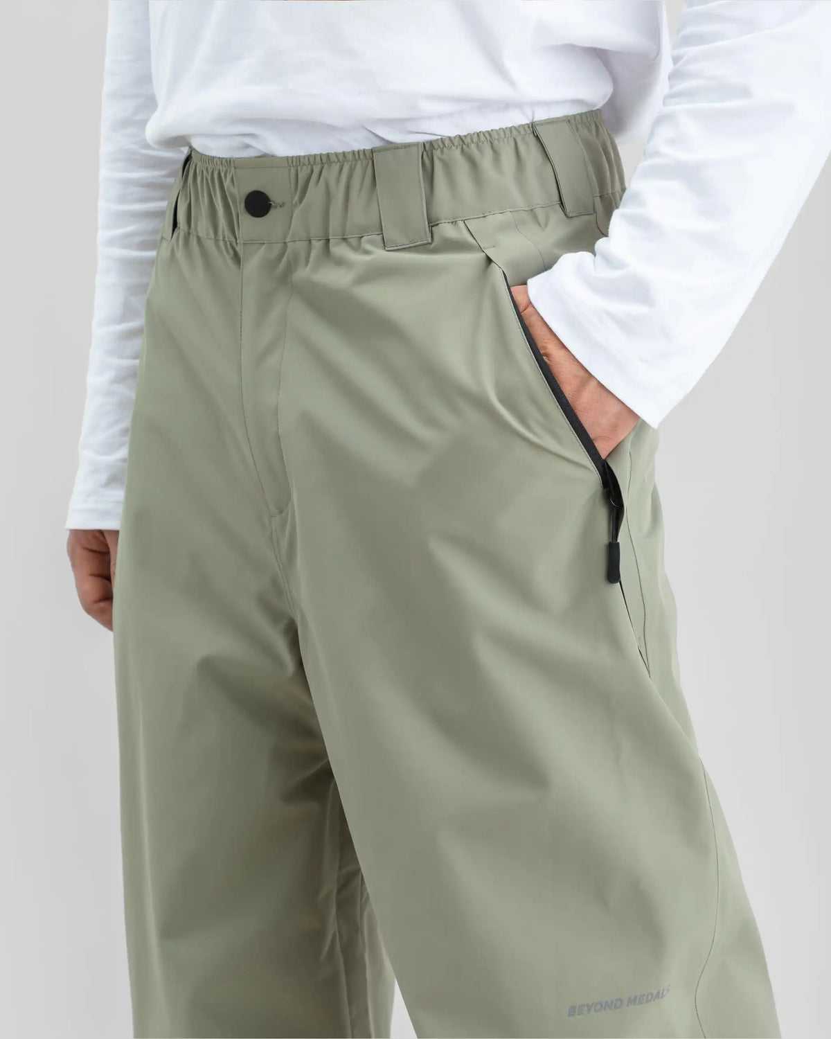 BEYOND MEDALS Nostalgia 2L Snow Pants - Dark Red – view 13