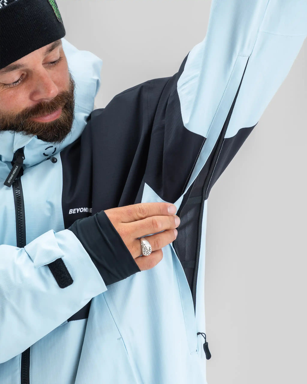 BEYOND MEDALS Fullzip 2L Ripstop Winter Jacket - Light Blue – view 17