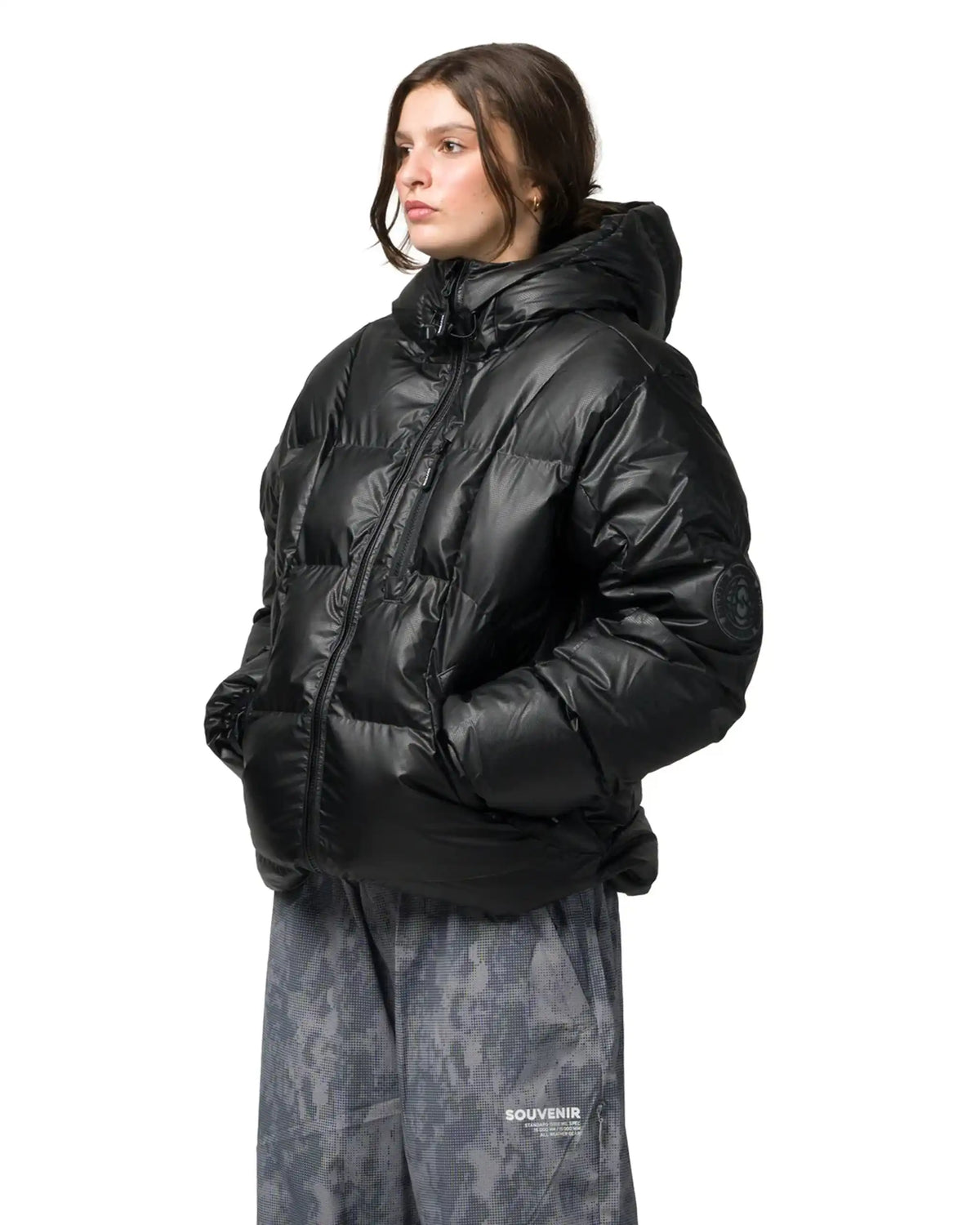 SOUVENIR Mountain Puffy Winter Jacket - Black – view 2
