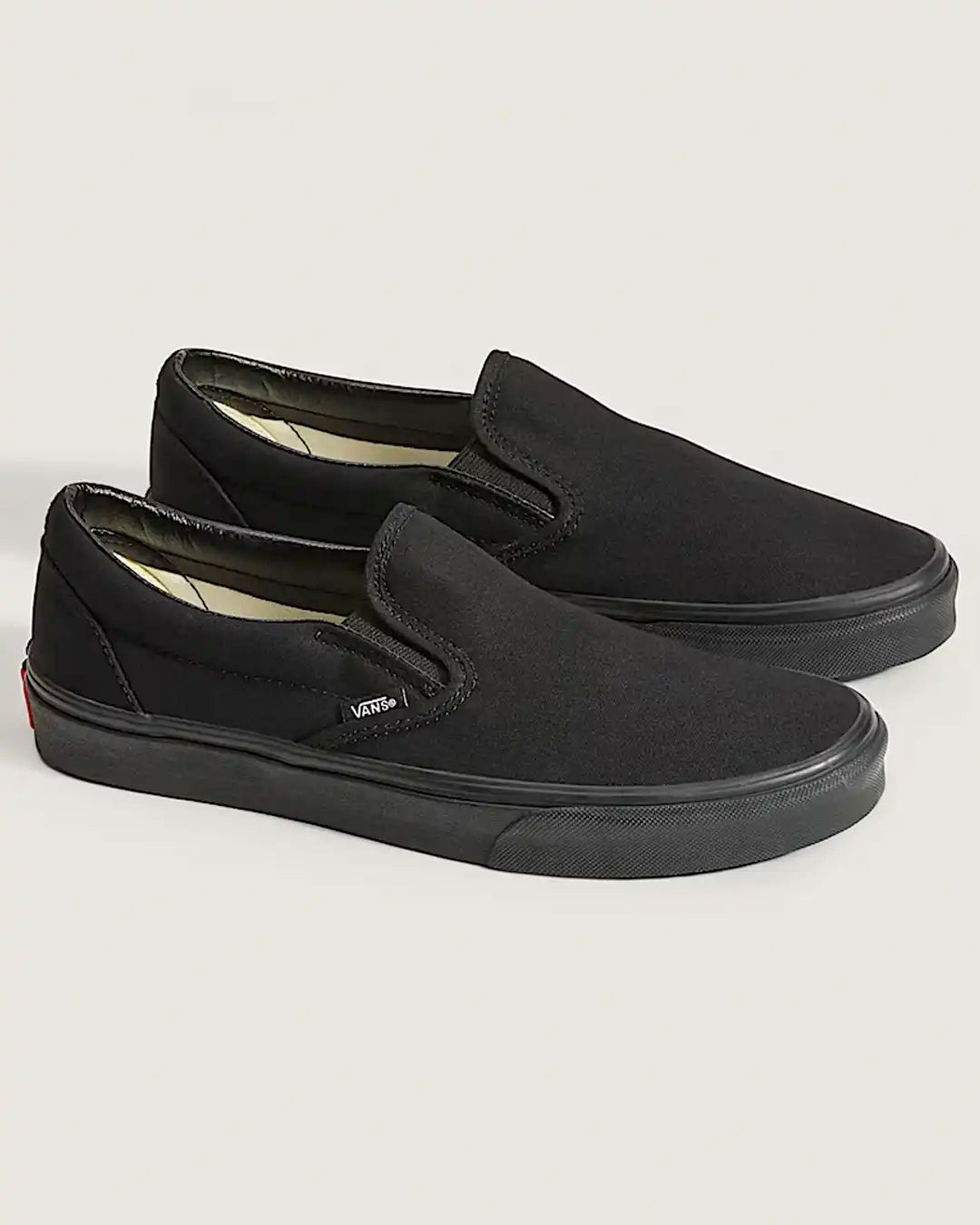 Souliers Classic Slip On - Black/Black