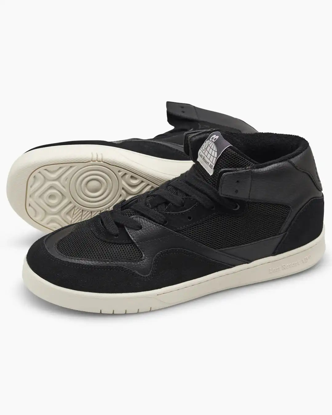Cm002 Mid Shoes - Black/White