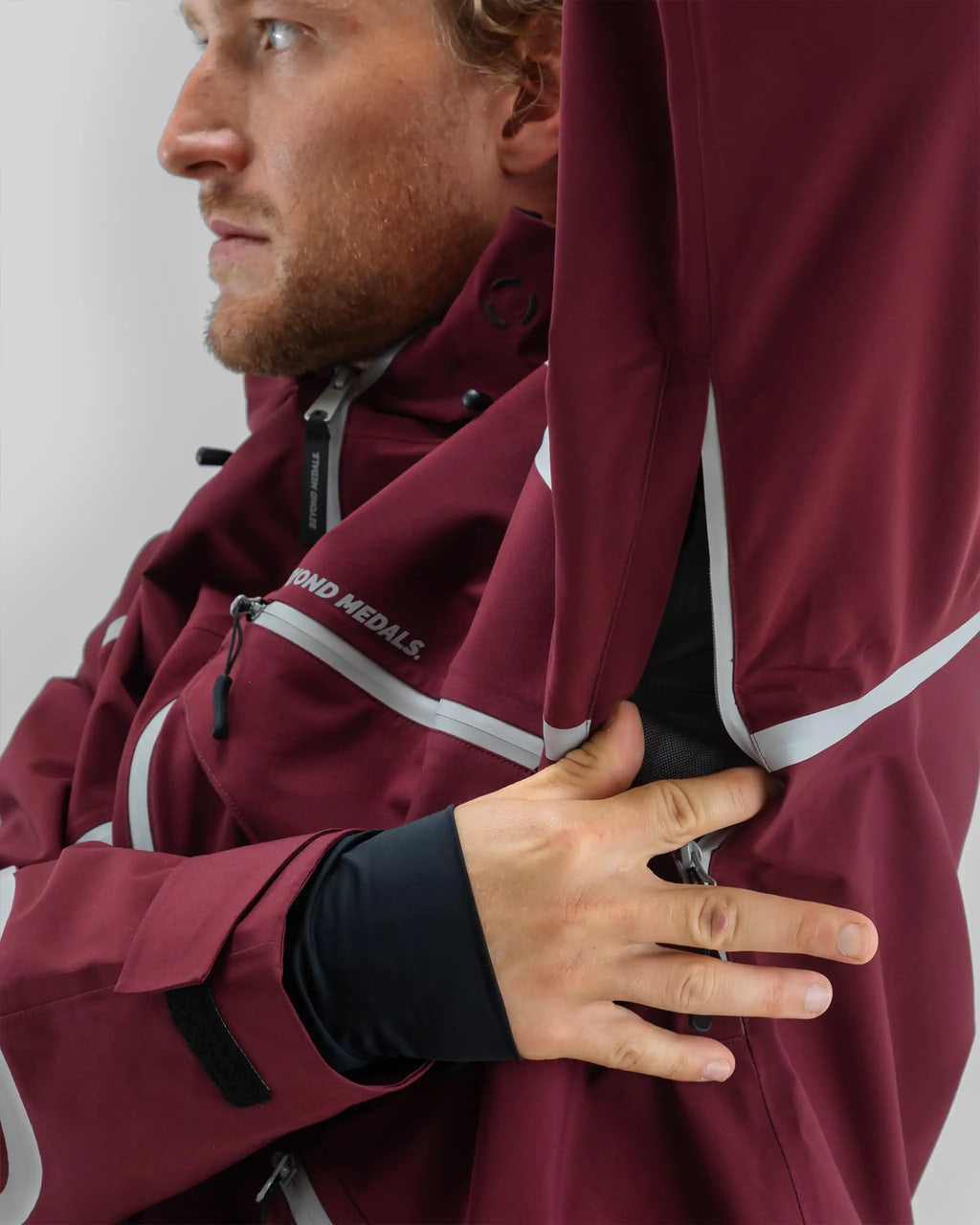 BEYOND MEDALS X Taped 3L Winter Jacket - Dark Red – view 20