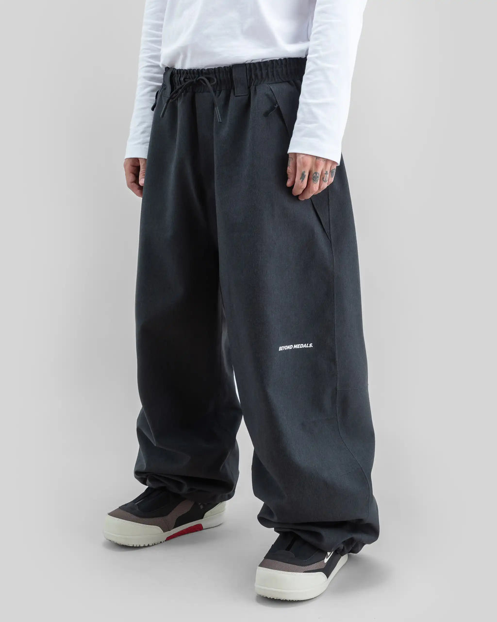 BEYOND MEDALS Park Denim 2L Snow Pants - Black – view 5