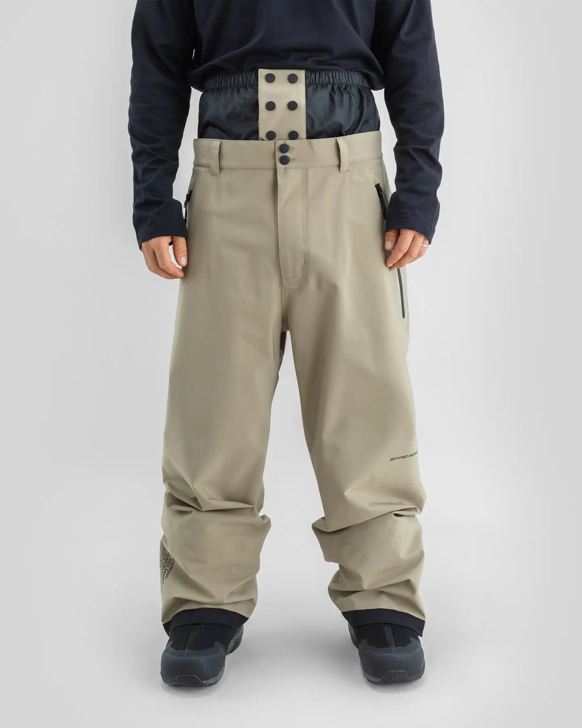 BEYOND MEDALS Omni Snow Pants - Beige – view 2