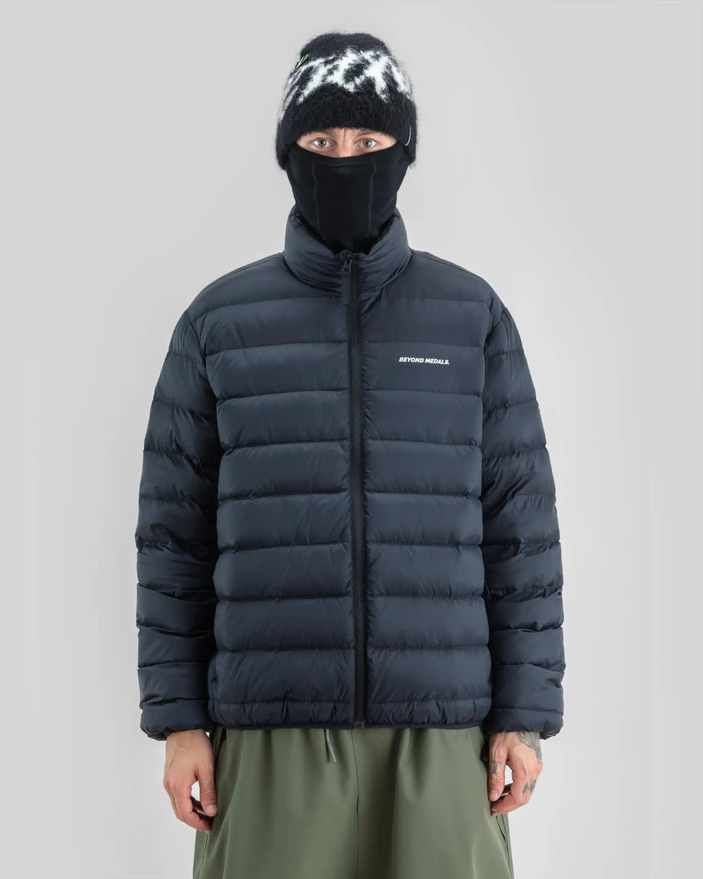 BEYOND MEDALS Packable Down Jacket Winter Jacket - Black – view 3
