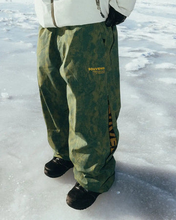 Parachute Snow Pants - Green Camo