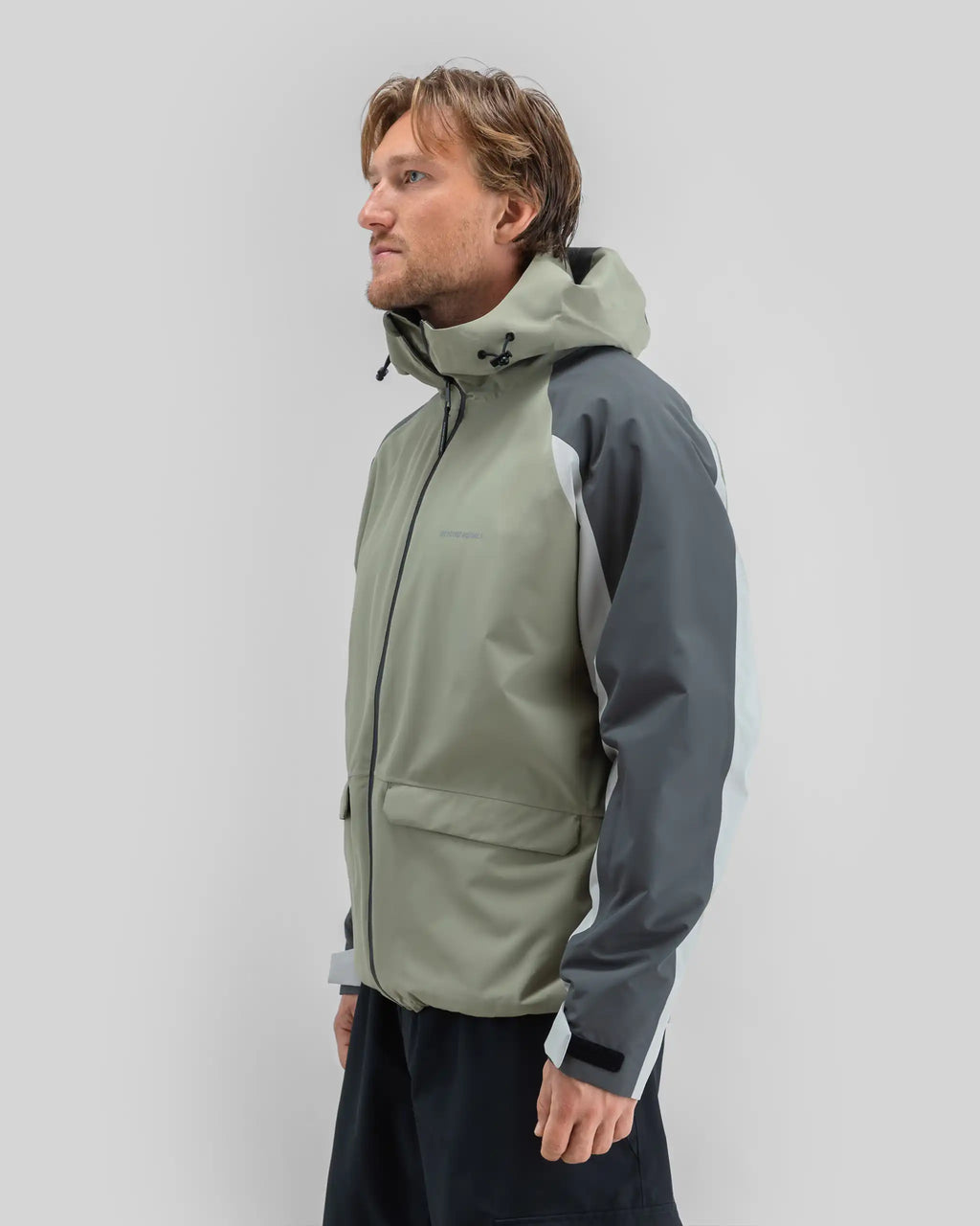 BEYOND MEDALS Nostalgia 2L Winter Jacket - Green – view 3