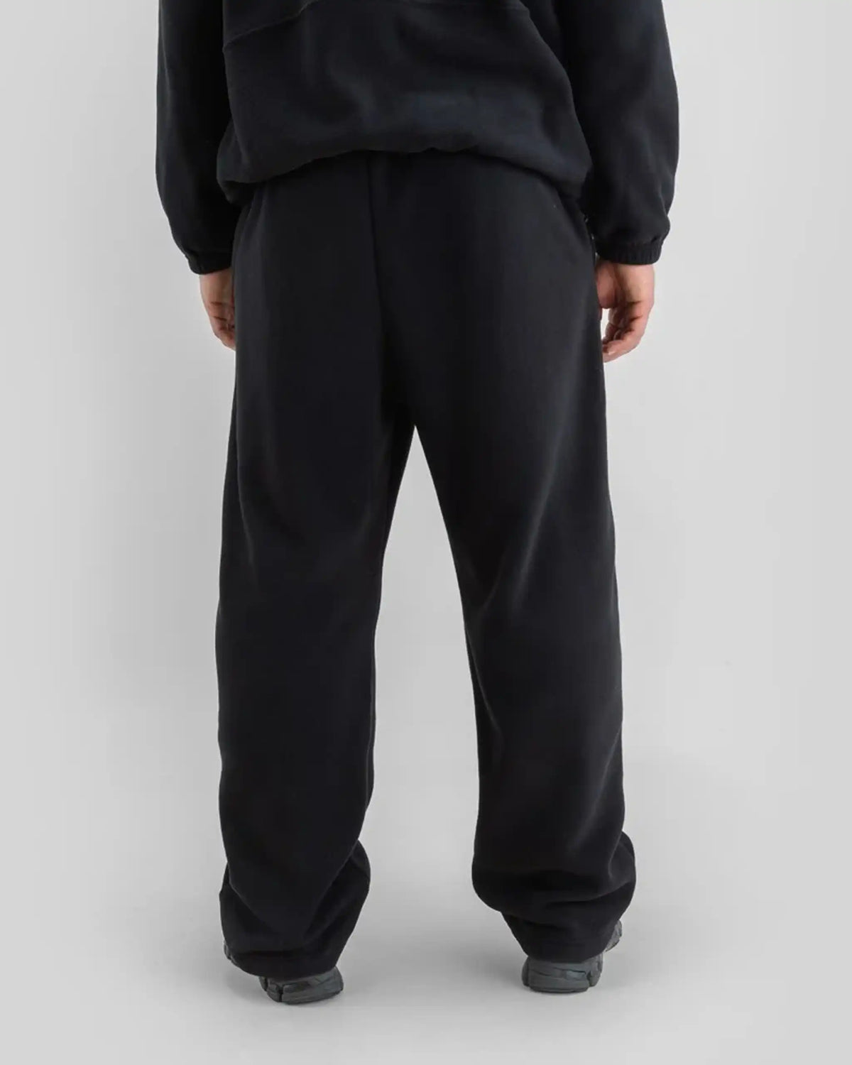 BEYOND MEDALS Fleece Joggers Sweatpants - Black – view 3