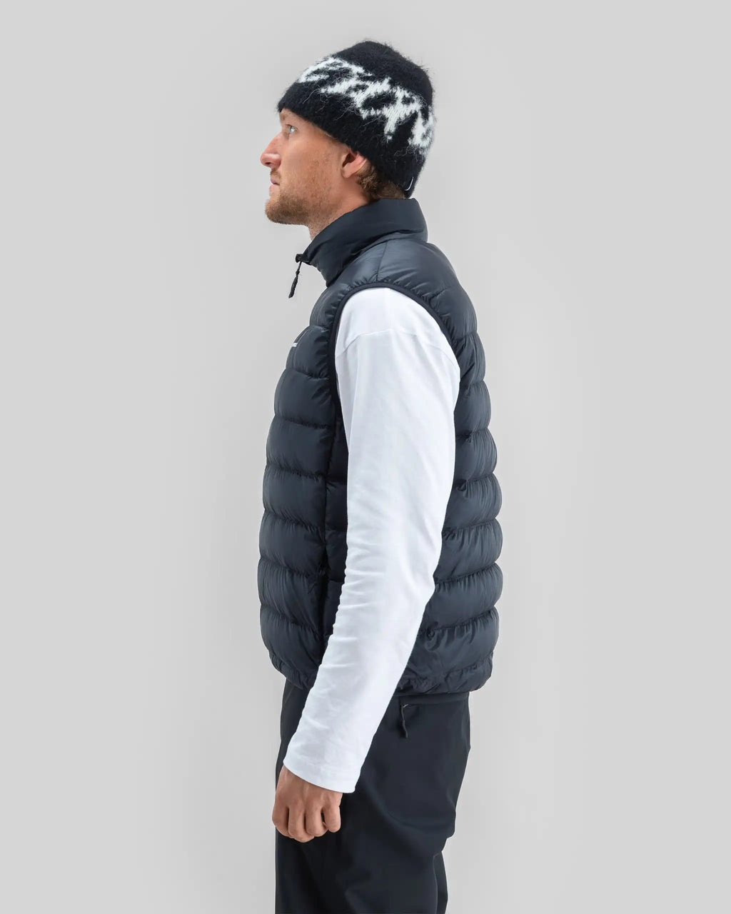 Manteau Neige Packable Down Vest - Black par BEYOND MEDALS – vue 5
