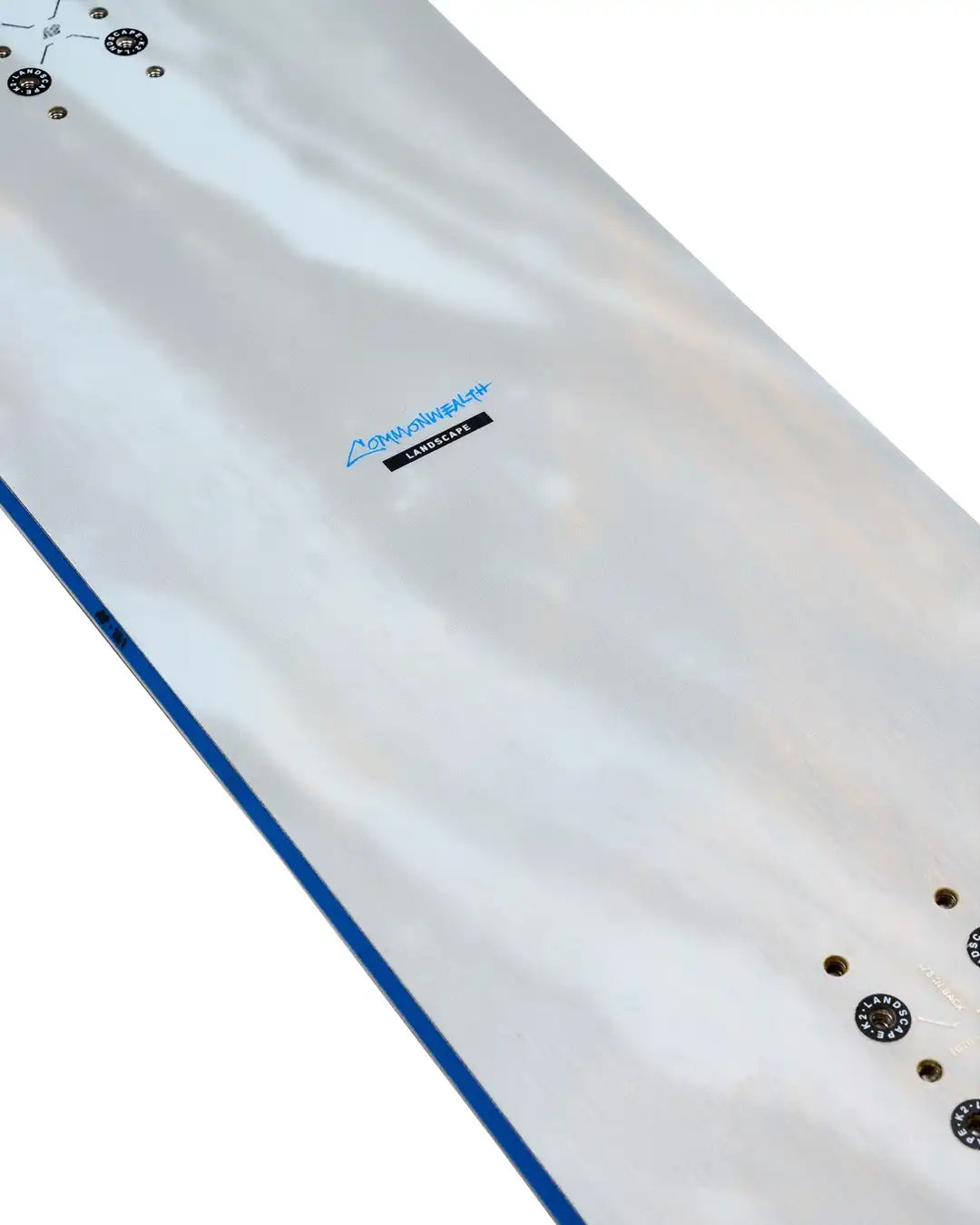Commonwealth Snowboard 2026