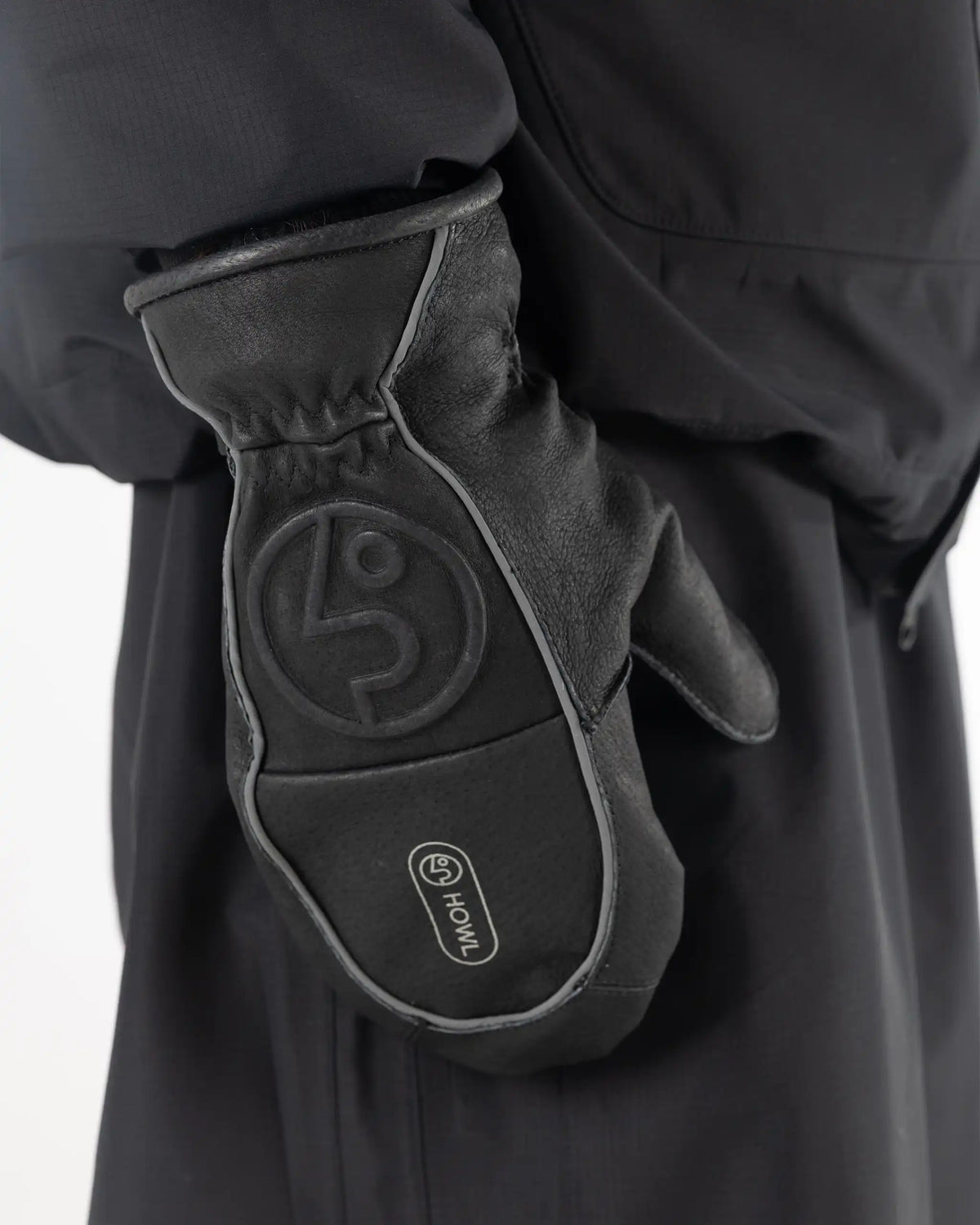HOWL Highland X Public Mitt - Black Gloves and Mitts – view 2