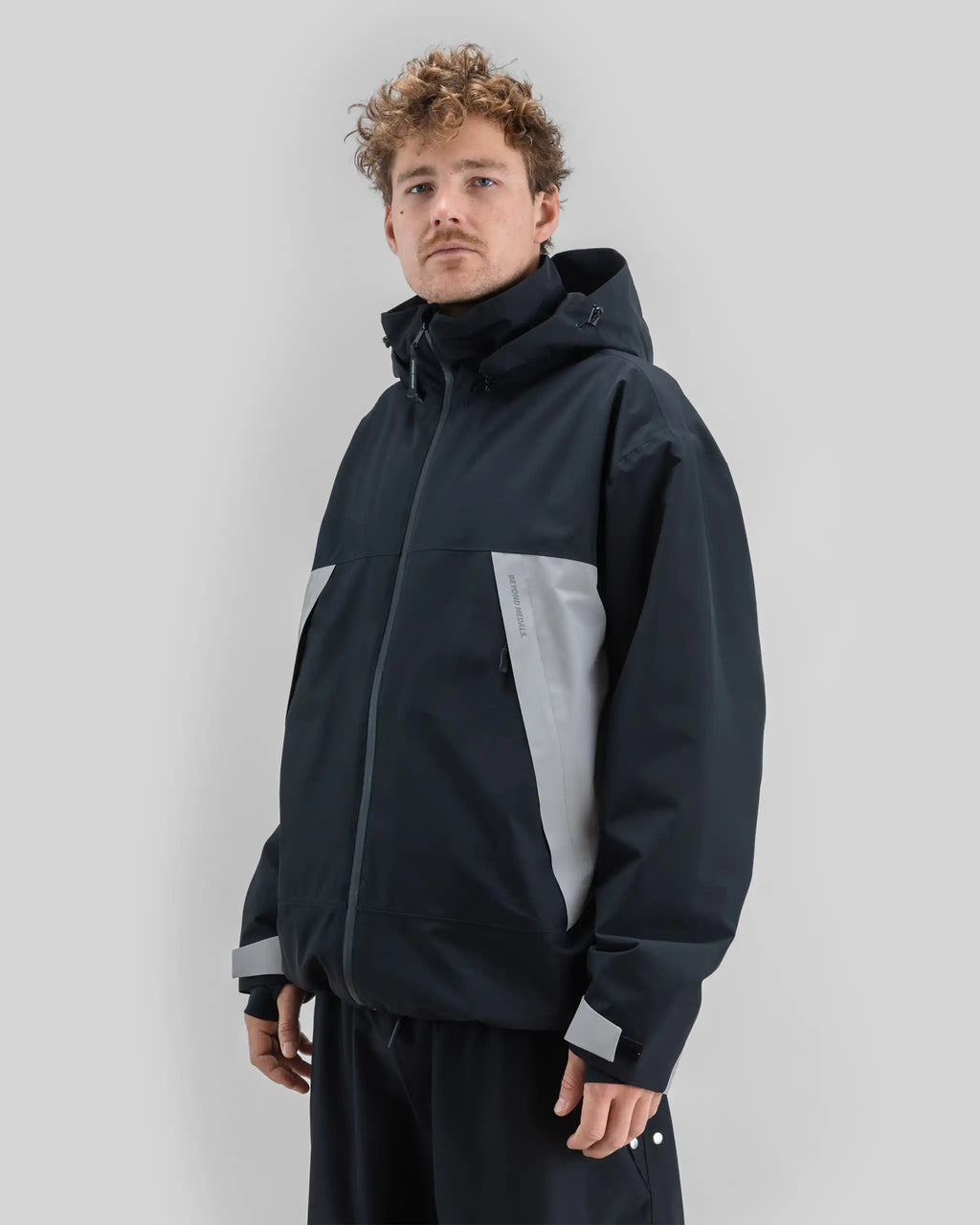 BEYOND MEDALS Division 2L Winter Jacket - Black – view 4
