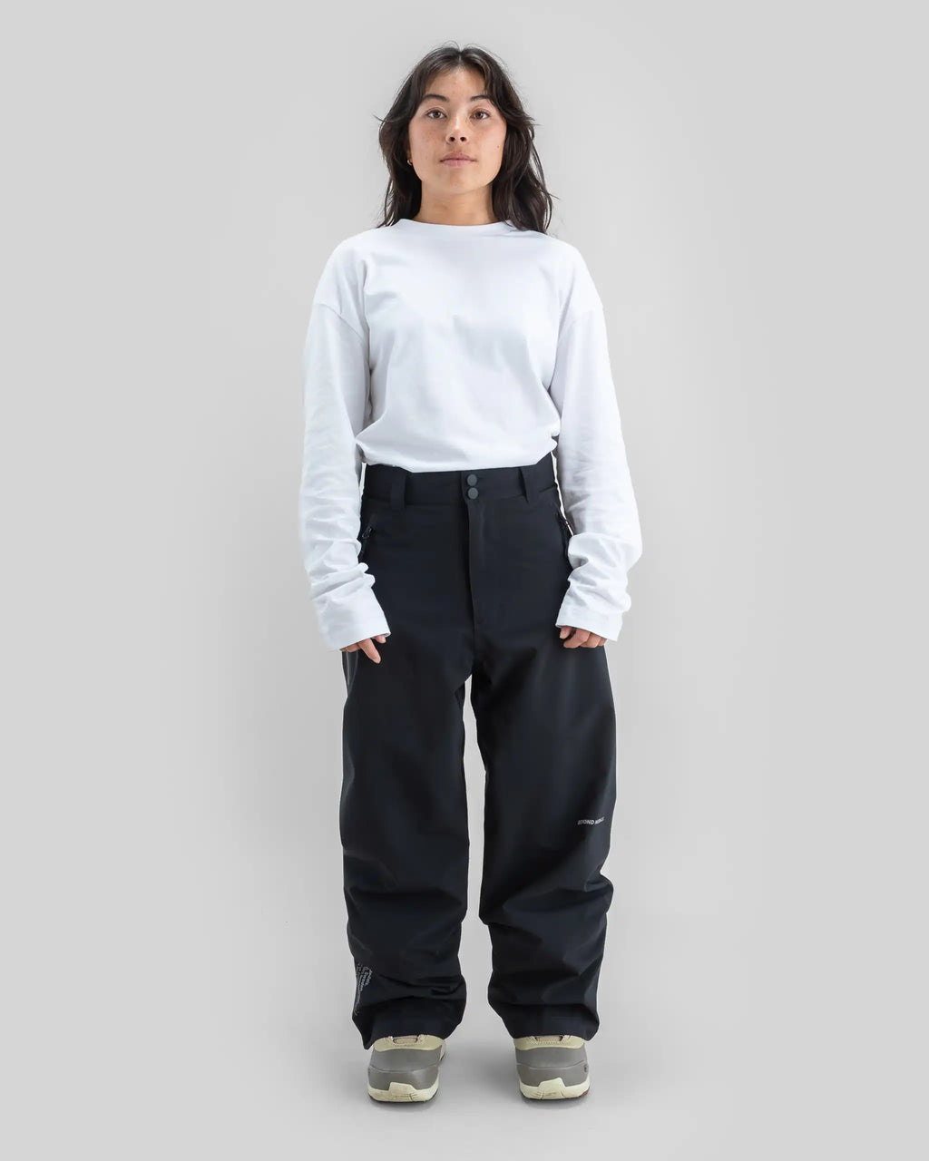 BEYOND MEDALS Omni Snow Pants - Black – view 4