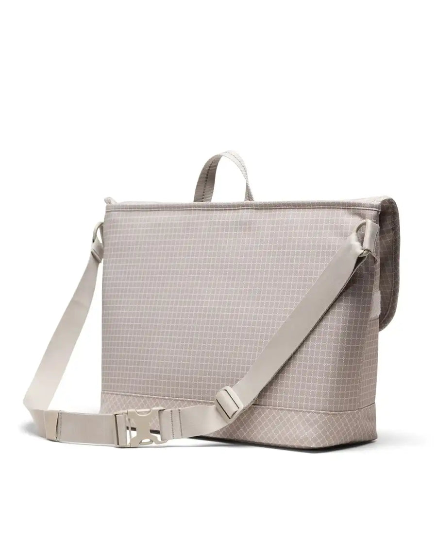 Cove Messenger Bag Grid - London Fog