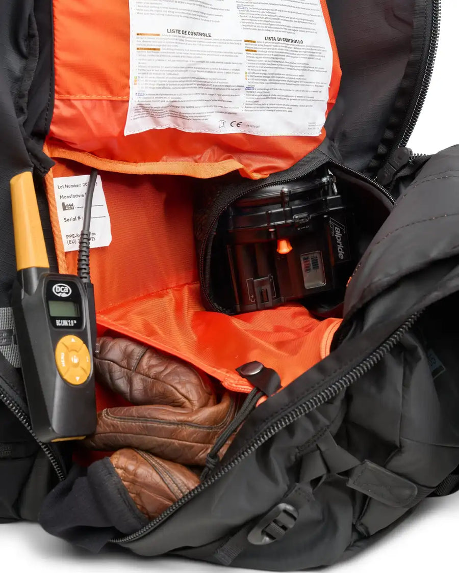 Float E2 25L Backpack - Tan