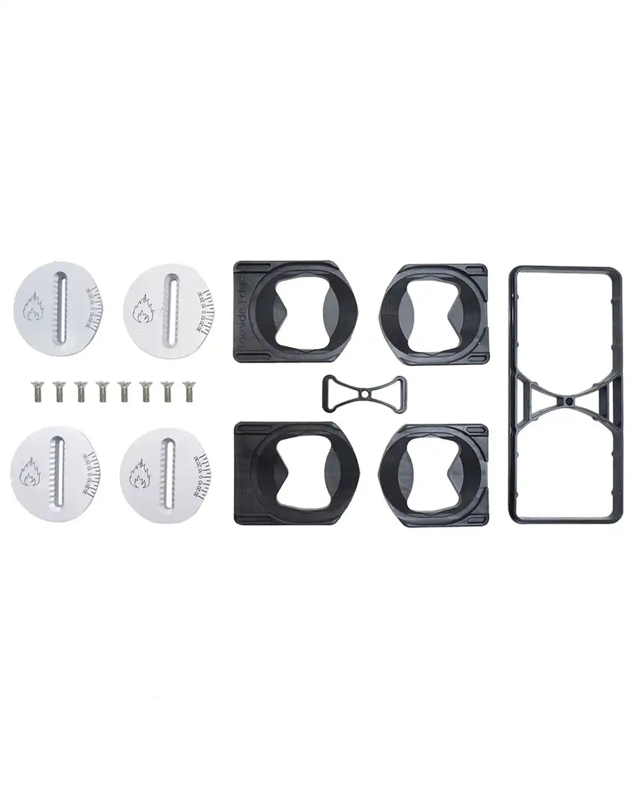 Flat Pucks - Black