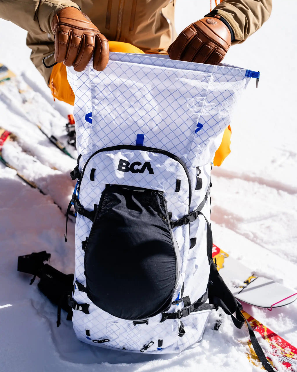 BCA Stash 40-Ul Backpack - White – view 7