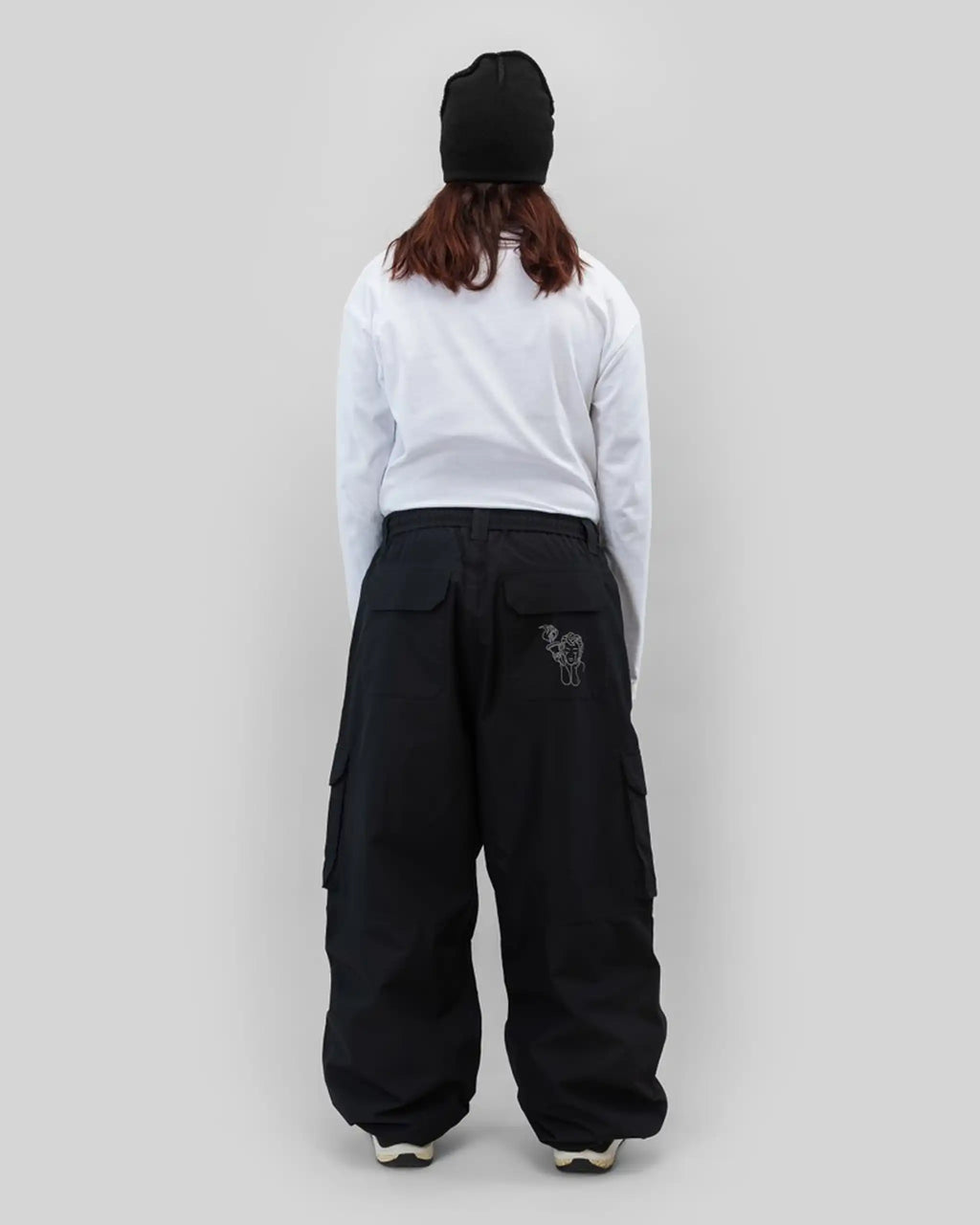 BEYOND MEDALS Park Cargo 2L Snow Pants - Dark Green – view 5