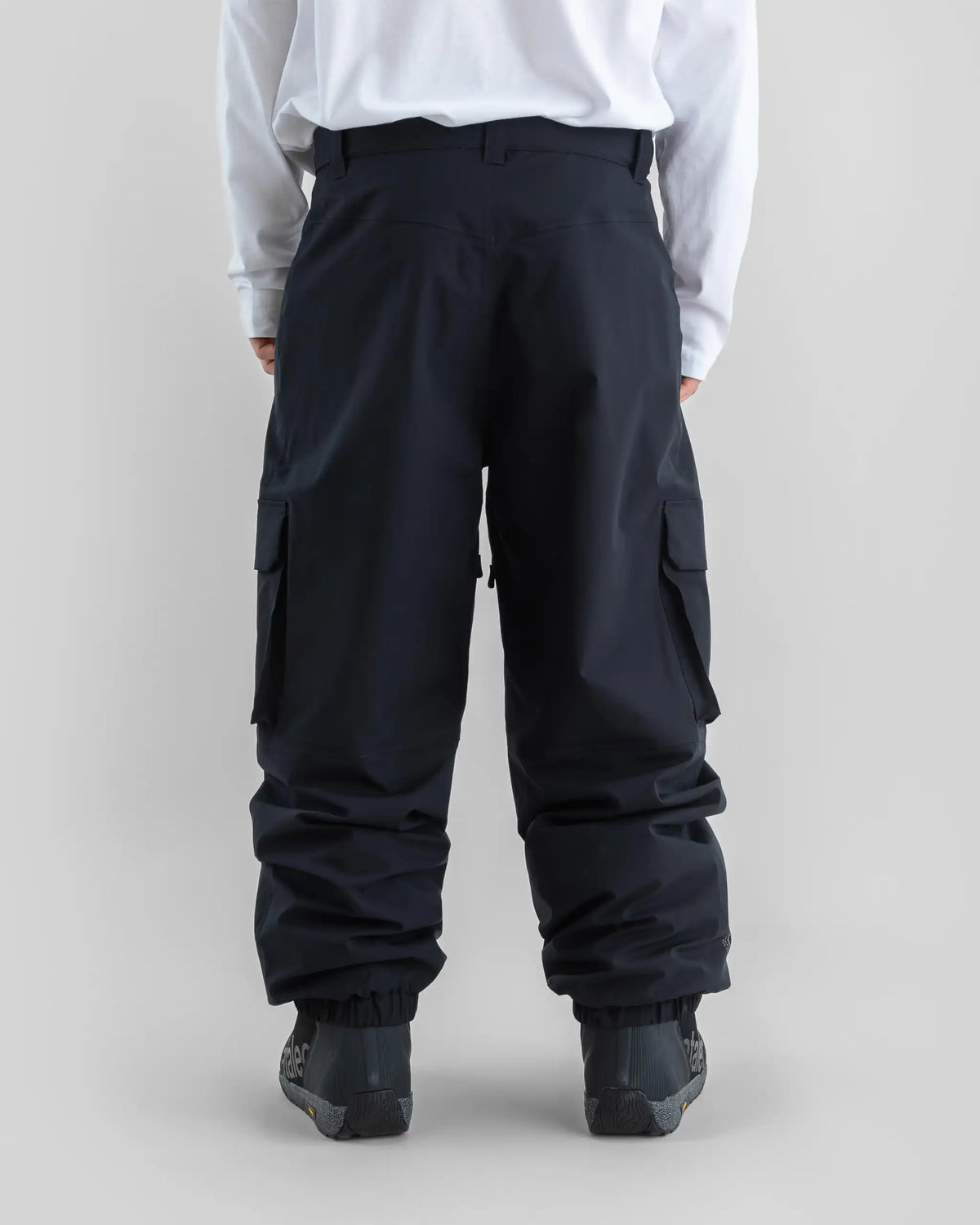 BEYOND MEDALS Cargo 2L Ripstop Snow Pants - Black – view 6