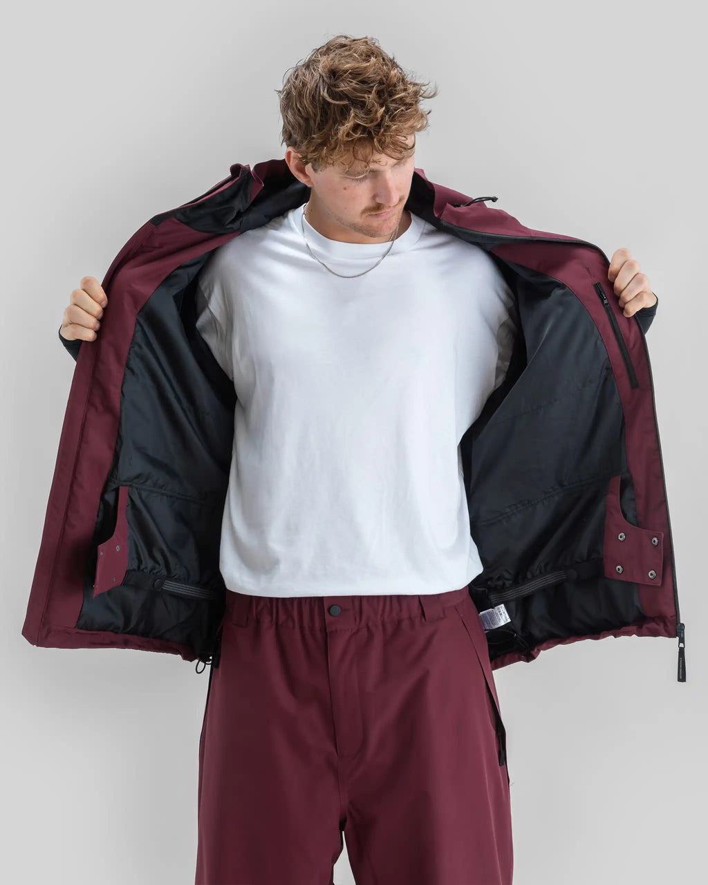 BEYOND MEDALS Nostalgia 2L Winter Jacket - Dark Red – view 10