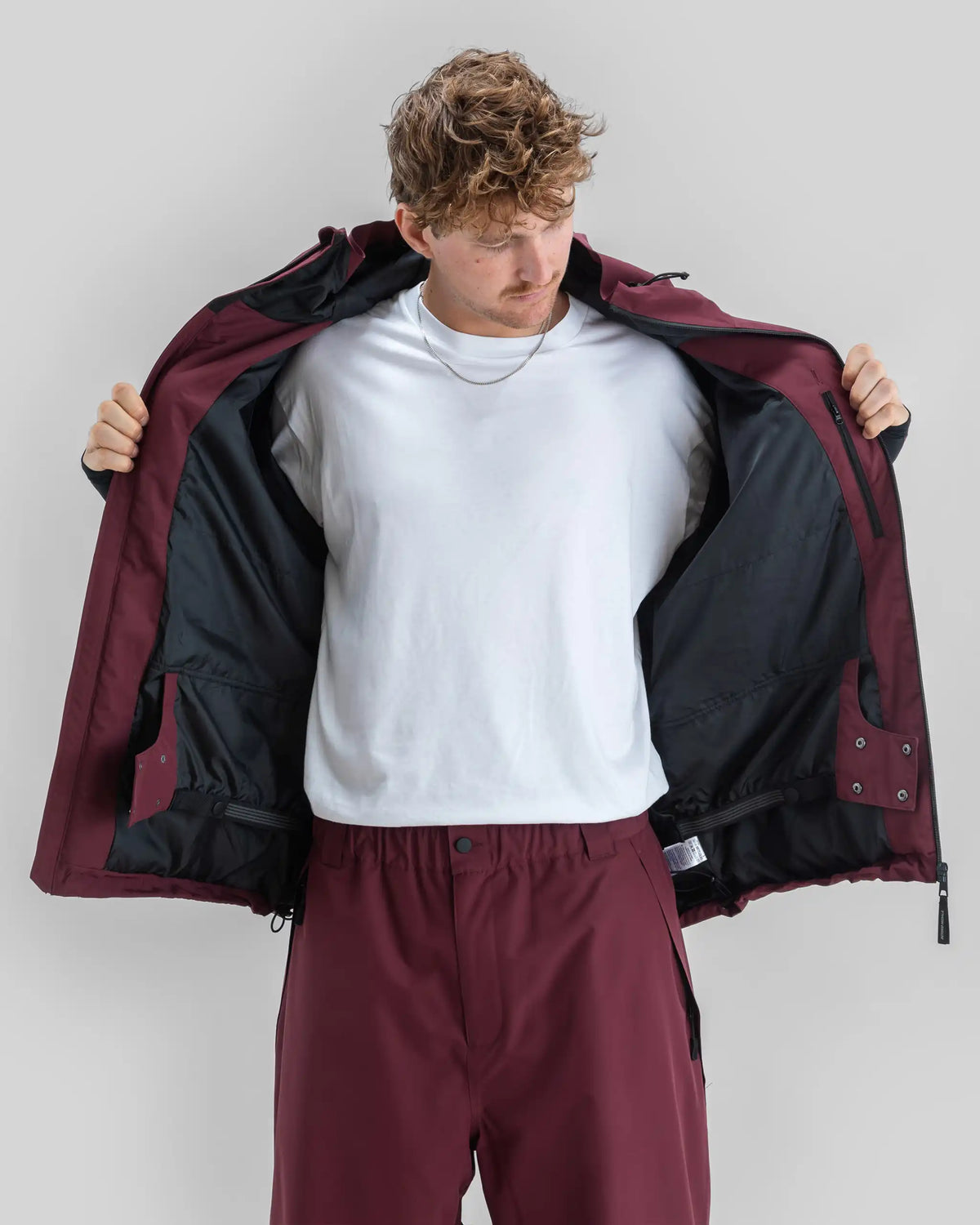BEYOND MEDALS Nostalgia 2L Winter Jacket - Dark Red – view 10