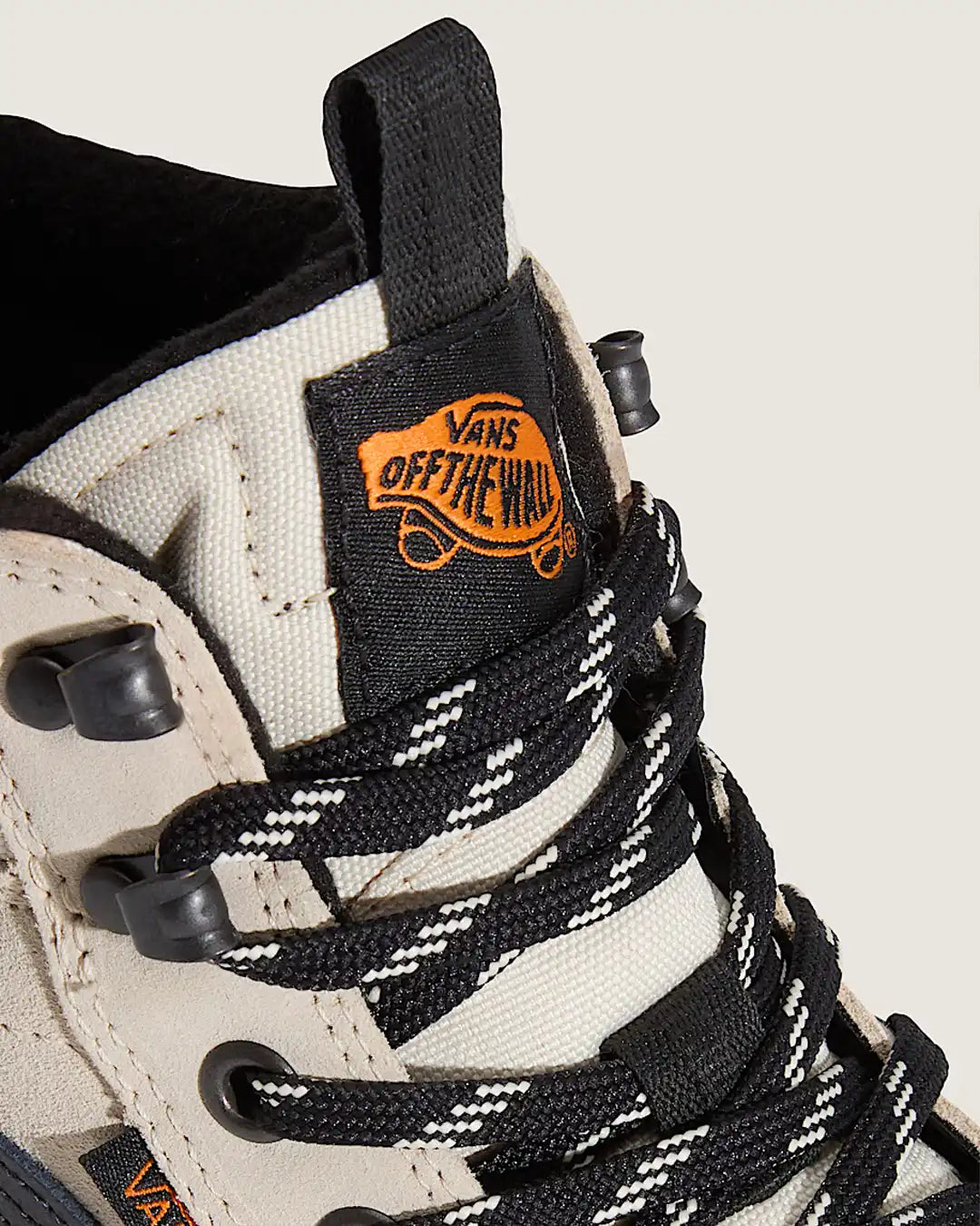 Mte Sk8-Hi Waterproof Insulated Shoes - Oatmeal/Black