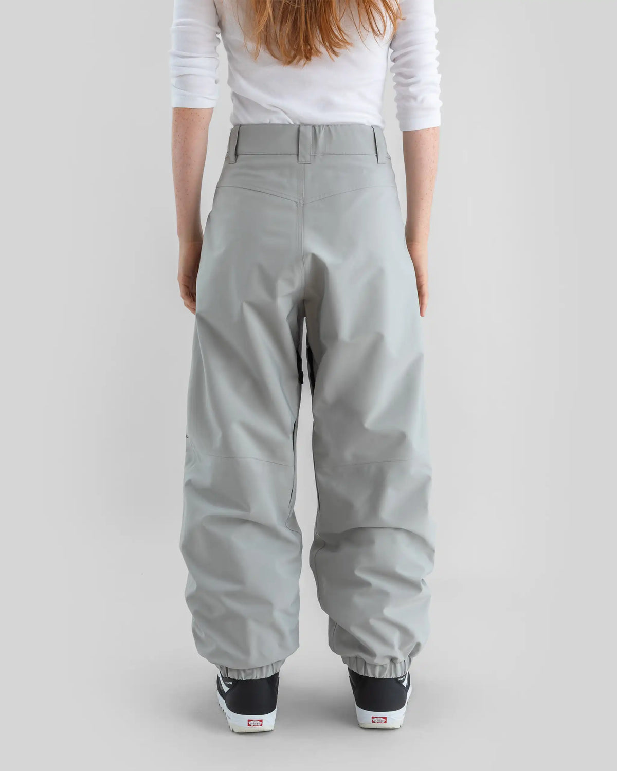 BEYOND MEDALS X 3L Snow Pants - Grey – view 7