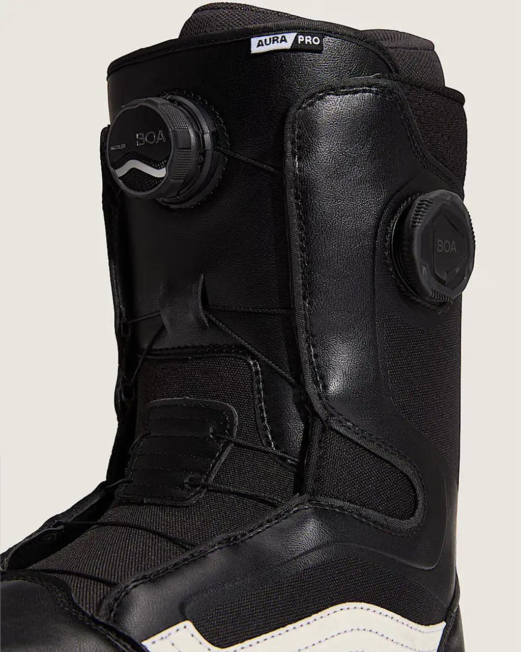Aura Pro Snowboard Boots - Black/White 2026