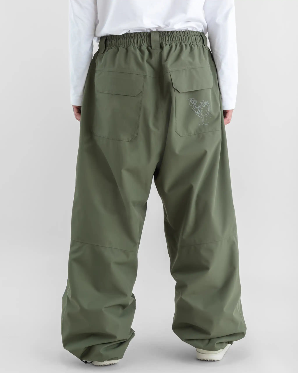 BEYOND MEDALS Park 2L Snow Pants - Dark Green – view 7