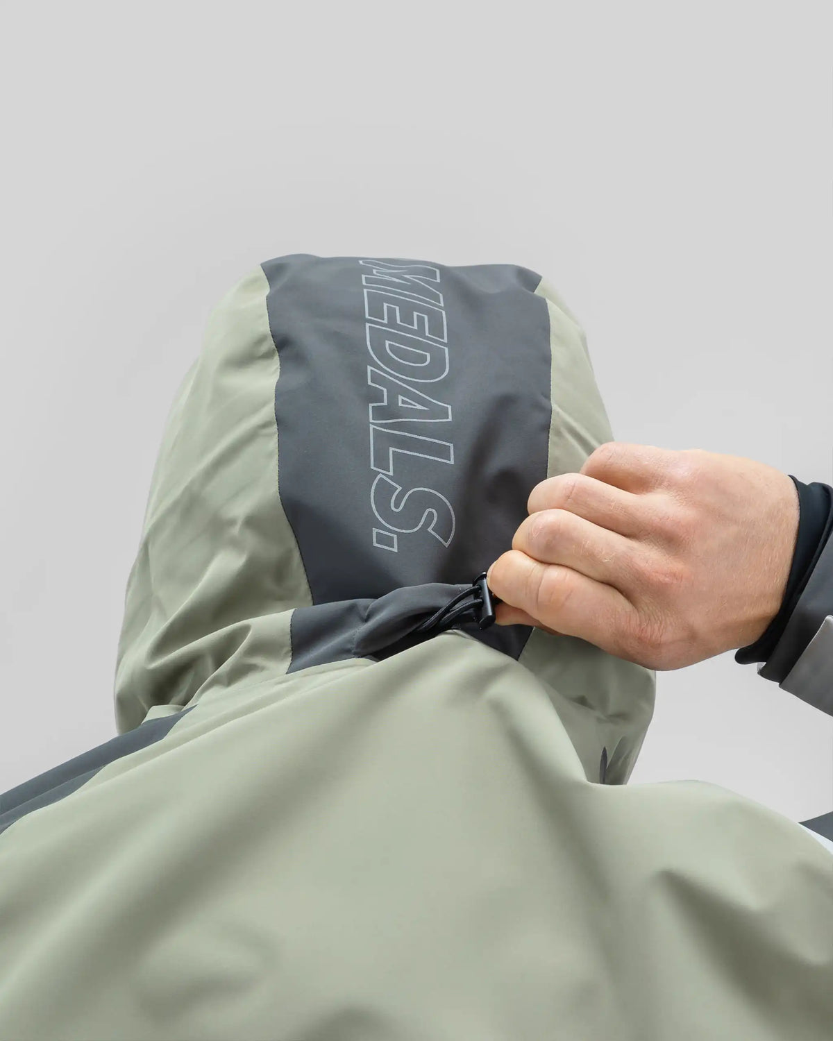 BEYOND MEDALS Nostalgia 2L Winter Jacket - Green – view 9