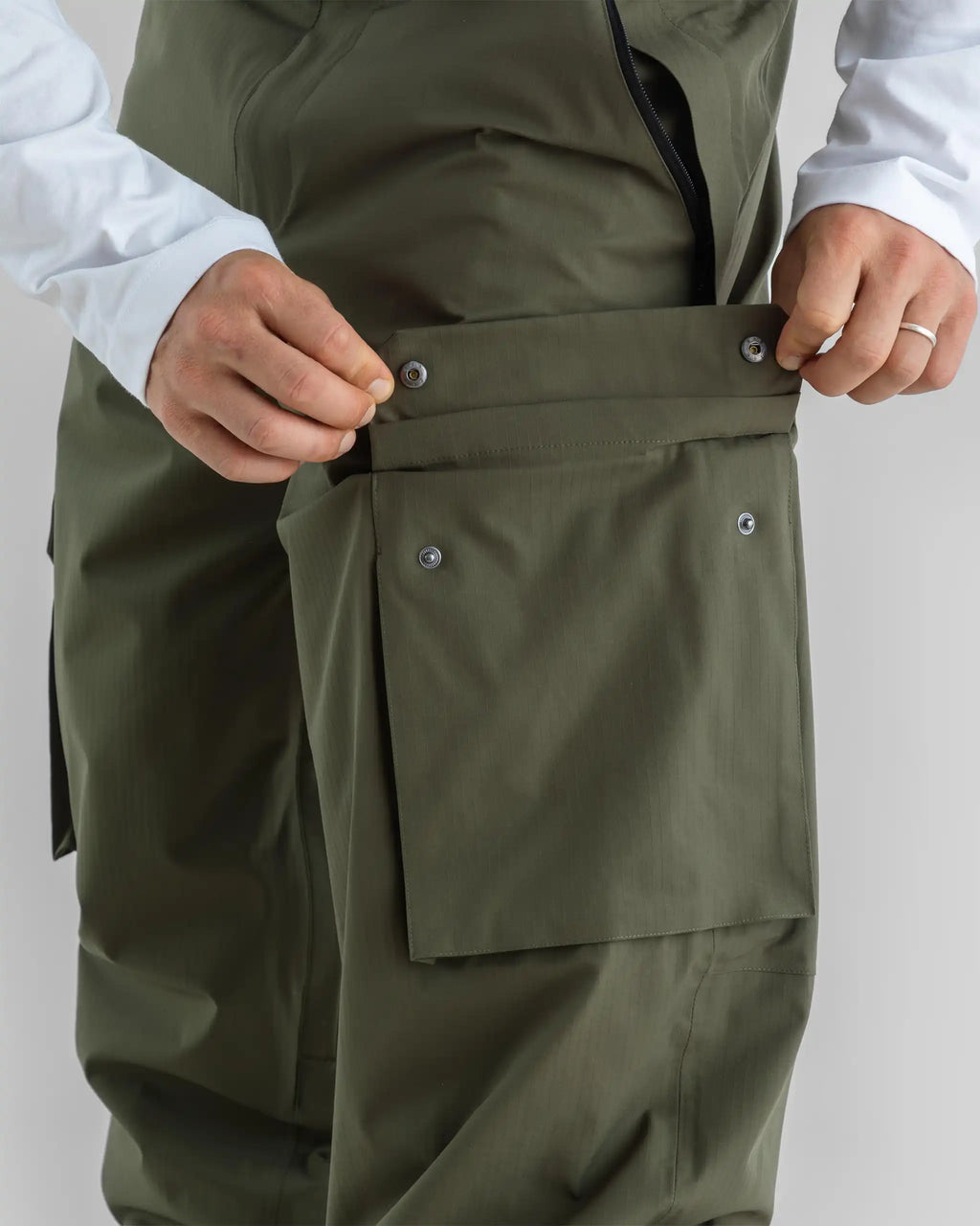 Pantalon de neige Pantalon Neige Cargo 2L Ripstop - Dark Green par BEYOND MEDALS – vue 9