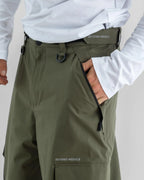 BEYOND MEDALS Cargo 2L Ripstop Snow Pants - Black – view 9