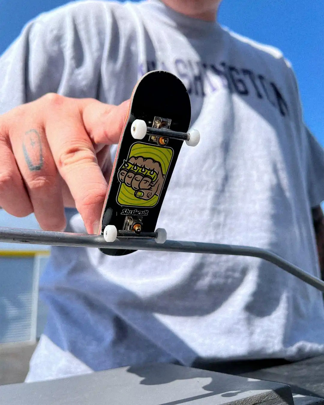 Fingerboard Complete - Ducking Around Grom