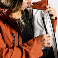 Women's Shralpinist Stretch Recycled Jacket - Obsidian Red