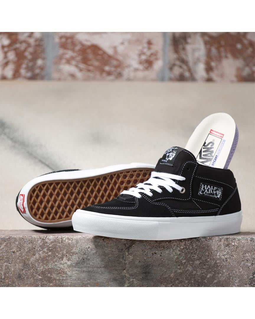 Souliers Skate Half Cab - Black/White