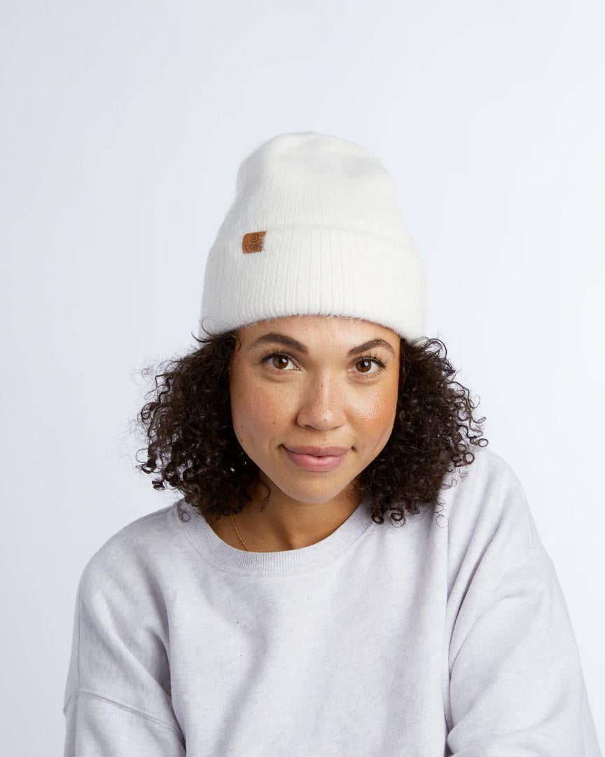 Pearl Fuzzy Knit Beanie - Off White