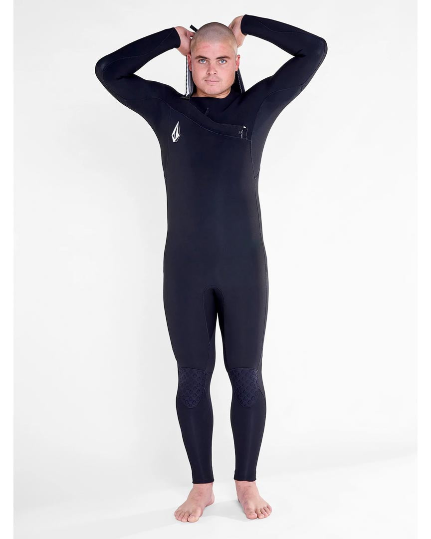 Wetsuit 4/3Mm Hooded Chestzip Full - Black