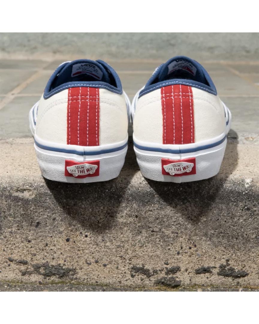 Authentic Pro Shoes - Stv Navy/Classic White