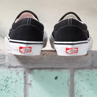 Souliers Skate Slip-On - Black/White